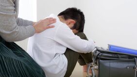 夏休み明け｢学校行きたくない｣に絶望する親へ…｢少し元気になった｣が実は一番危ない! 不登校《心のバッテリー80%の法則》