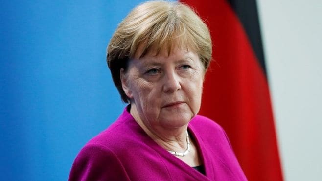 ドイツ政権崩壊へのカウントダウンが始まった