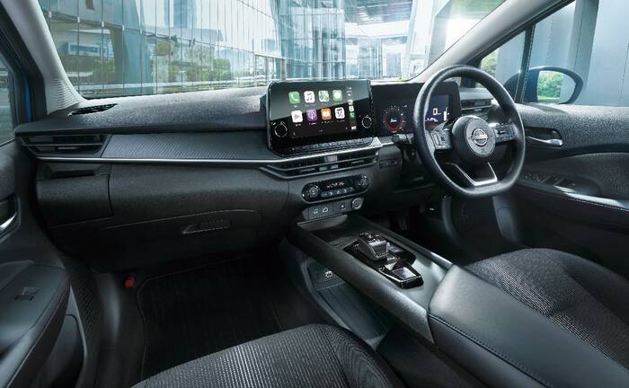 日産「新型ノート」のインテリア（写真：日産自動車）