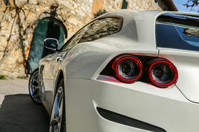 フェラーリ GTC4 ルッソT｜Ferrari GTC4Lusso T