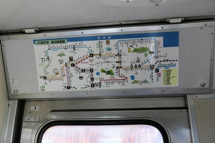車内には五能線にいたときのままの路線図を掲出