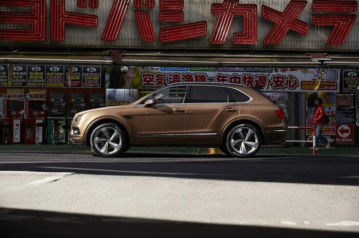 ベントレー ベンテイガ｜Bentley Bentayga