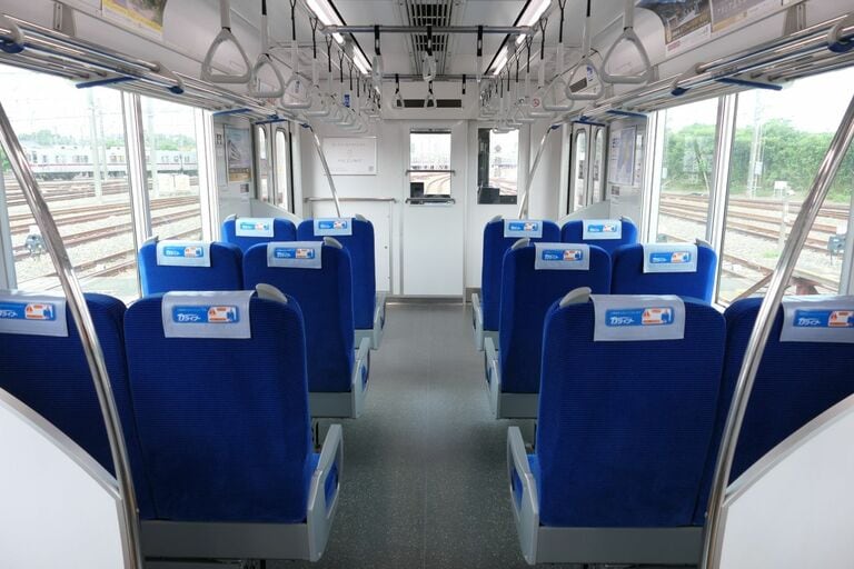 画像 | 東武東上線｢50090型｣はどこが画期的だったのか 朝晩は「座席