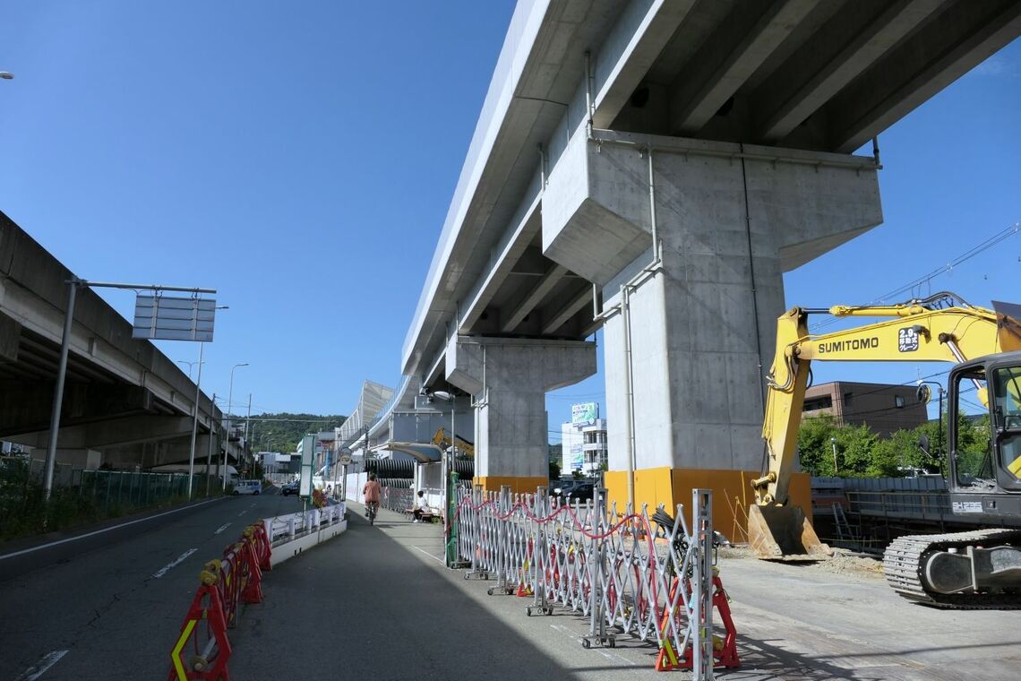 箕面萱野方面（記者撮影）