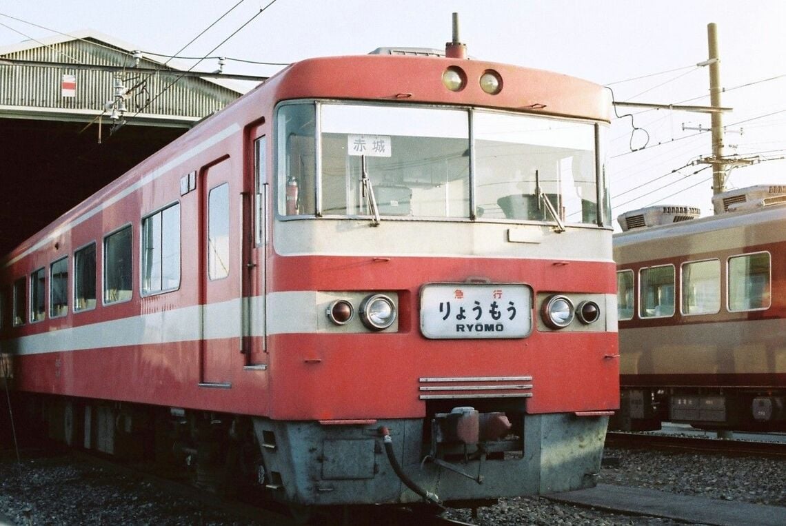 急行「りょうもう」で使用していた1800系（写真：東武鉄道）