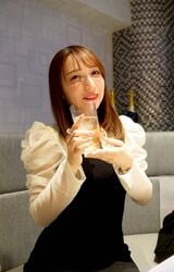 伊藤なつ美（いとうなつみ）／「Lounge eagle.」ママ 2017年8月、山形県南陽市に「Lounge eagle.」をオープン。InstagramやTikTok等のSNSに投稿した動画がバズり、山形で1番有名なママとして全国区の知名度に（写真：筆者撮影）