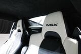 世界限定350台、日本では限定30台で販売されるホンダ「NSX タイプS」（撮影：尾形文繁）