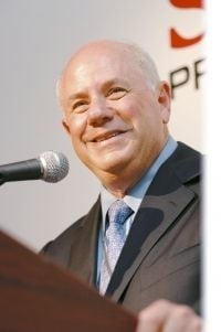 (このひとに5つの質問)エリ・ハラリ 米サンディスクCEO