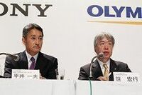 ソニーとオリンパス、医療合弁会社の勝算 20％超の市場シェア目指す