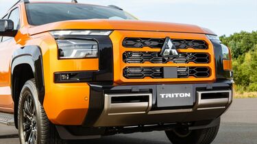 三菱トライトンブレーキロック　セキュリティー　車 三菱トライトンブレーキロックセキュリティー車