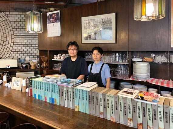 パレスサイドビル ティールーム 花