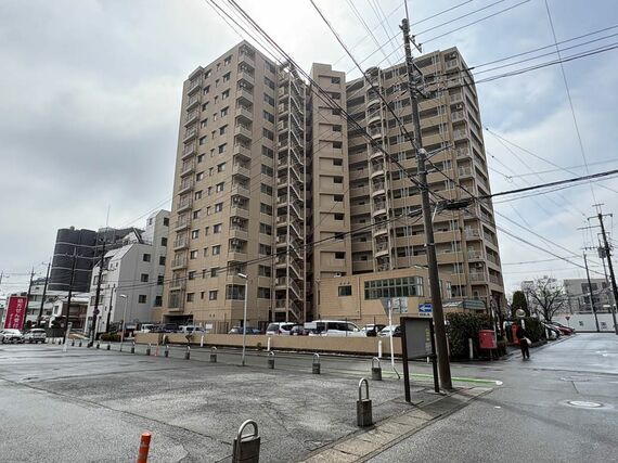 かつてニチイ（のちのサティ）があった場所