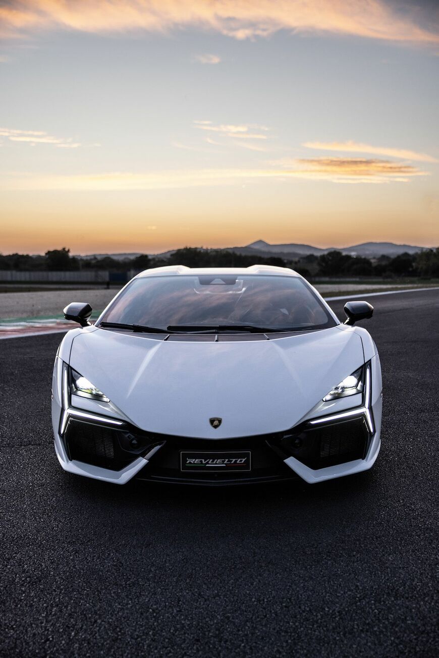 （写真：Automobili Lamborghini）