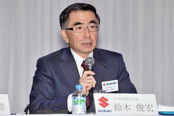 鈴木俊宏社長は「2017年も最高記録にチャレンジしたい」と話した