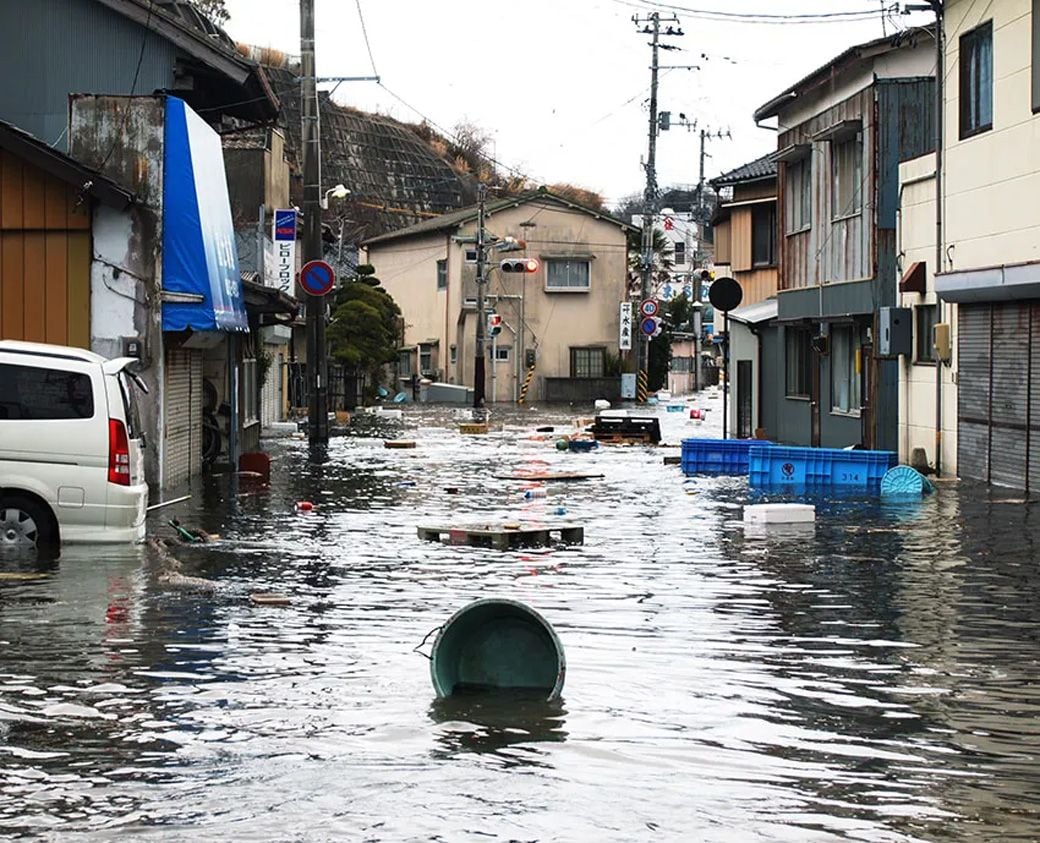 第2波で水没した小名浜の街（写真：OCEANS編集部）