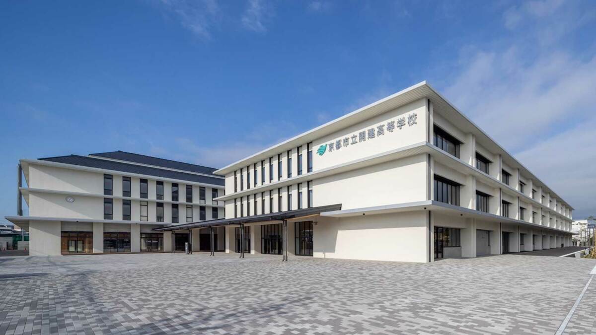 真正の学び/学力 質の高い知をめぐる学校再建 Amazon.co.jp: 真正の学び／学力 質の高い知をめぐる学校再建