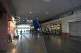 小田急　秦野駅　自由通路