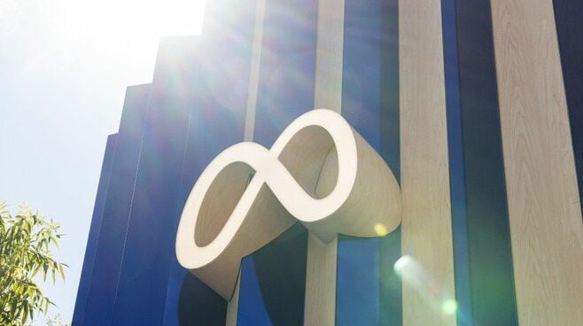 メタがリストラと同時に幹部の報酬を増やす狙い