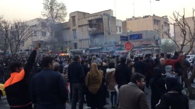 イラン反政府デモ､3つの州に鎮圧部隊を派遣