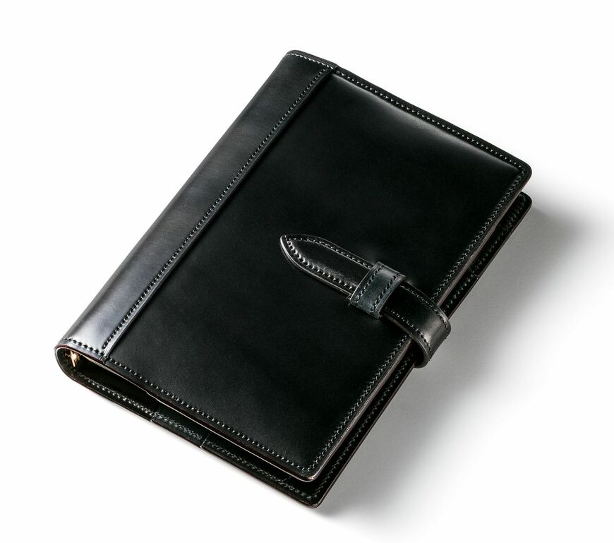 ココマイスター「シェルコードバン・パリ」