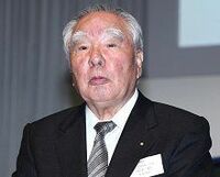 「国内工場はまさに砂上の楼閣。分散化を真剣に検討する」。鈴木修スズキ会長が言及