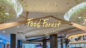 ｢三越｣が撤退した過去も…都内で唯一｢鉄道駅がない市｣にあるフードコートの"意外な楽しみ方"