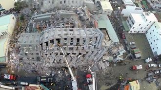 台南地震でビルが倒壊､手抜き工事が原因か