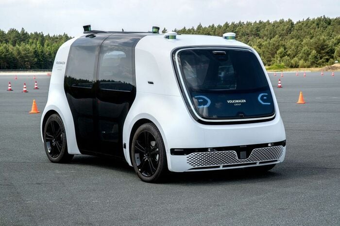 VWの完全自動運転車「SEDRIC」