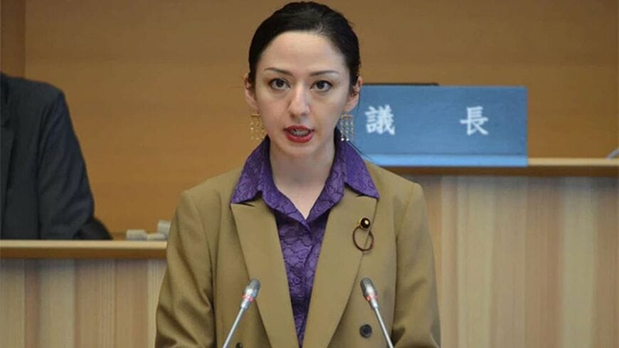 区議会での登壇風景（写真：オルズグル氏提供）