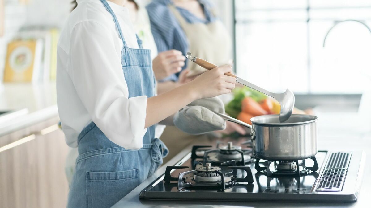 "だしの素"使う｢料理研究家｣への痛烈な違和感 | 食品の裏側＆世界一美味しい｢プロの手抜き和食｣安部ごはん | 東洋経済オンライン