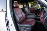 インフィニティのフラッグシップSUV「QX80」（写真：平野 陽）