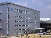 コニカミノルタＨＤは今秋予定の液晶用フィルム新工場稼働を無期延期、今期業績も下方修正が濃厚に