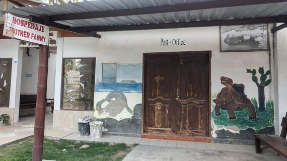 イザベラ島の郵便局