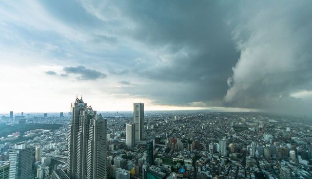 日本経済が長期低迷した根本的な原因とは バブル崩壊からデフレ