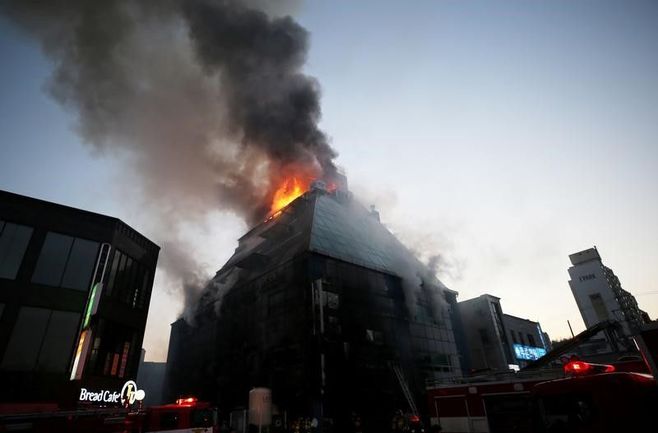 29人死亡した韓国ビル火災､責任者を逮捕