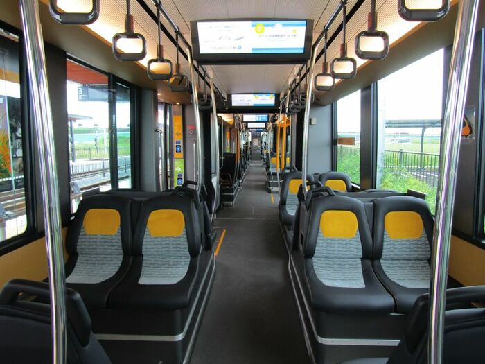 車内