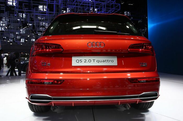アウディ Q5｜Audi Q5