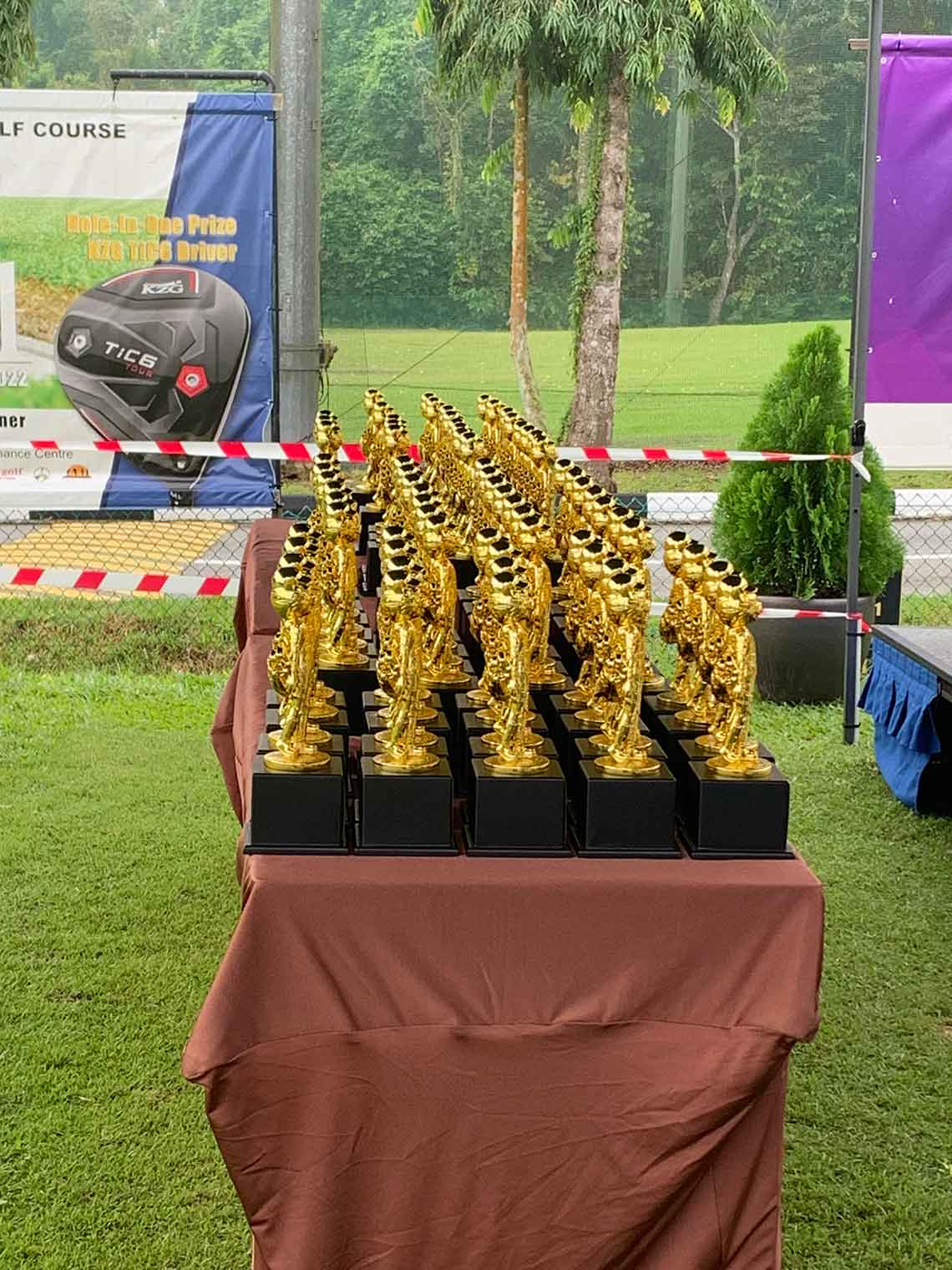 花輪さんの娘さんは、ゴルフを始めて3カ月でジュニアゴルフのコンペティションに参加した（写真：花輪氏提供）