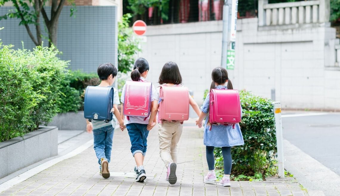 東京都では文京区の3S1Kと呼ばれる有名公立小学校への入学を希望する在日中国人が急増している。その背景とは?(写真はイメージ:Xeno / PIXTA)