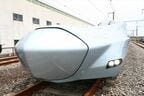 1号車は鼻先にライトがある