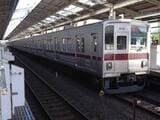 東武東上線9000系（筆者撮影）