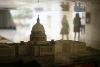 米上院が超党派の財政法案で合意 下院でも16日中に可決の見込み