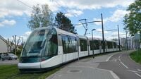 そのLRTは本当に｢次世代型｣路面電車なのか 新型車両導入より運賃収受方法の改革が必要