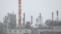 石化大手の2027年3月期予想､ナフサは調達できてもクラッカー稼働率上昇を阻む壁､｢ババを引きたくない｣苦悩