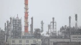 石化大手の2027年3月期予想､ナフサは調達できてもクラッカー稼働率上昇を阻む壁､｢ババを引きたくない｣苦悩