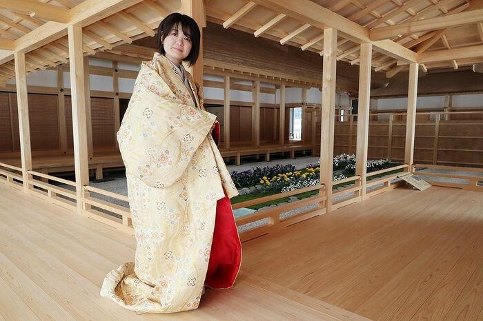 戦国衣装の着付け体験（要予約）ができる福井市「一乗谷朝