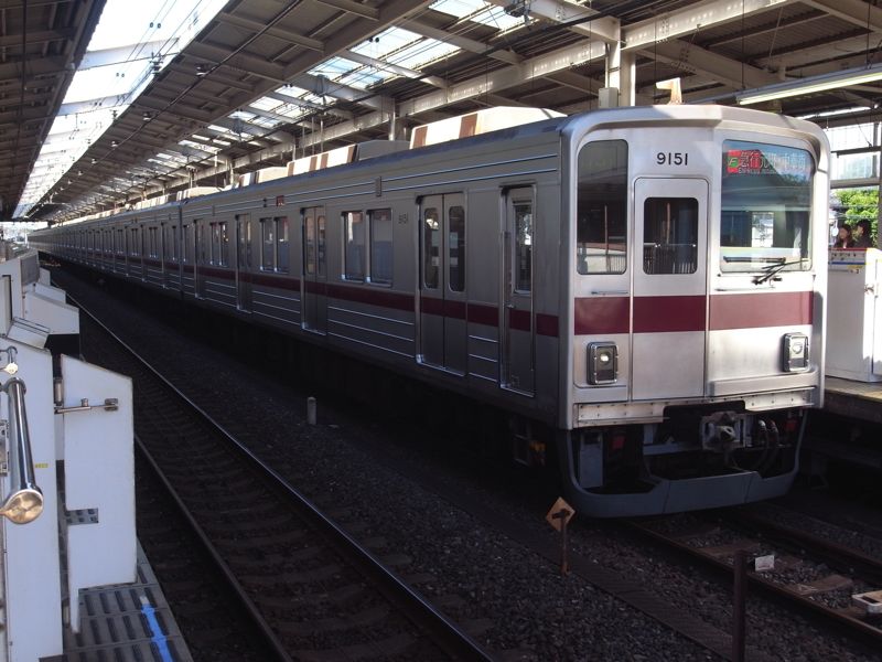 東武東上線9000系（筆者撮影）