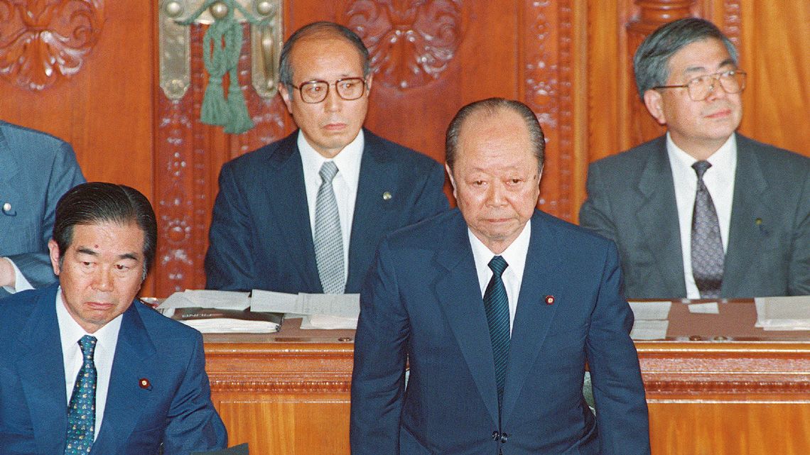 1993年6月、内閣不信任決議案可決時の宮沢喜一首相