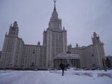 冬のモスクワ大学