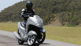 新世代バイクは3輪！ヤマハ発の新戦略